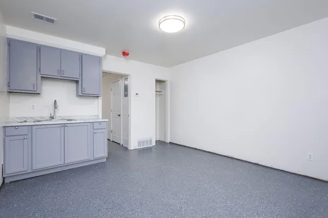 $700 | 8751 Elmira Street, Unit 9, Detroit, MI 48204