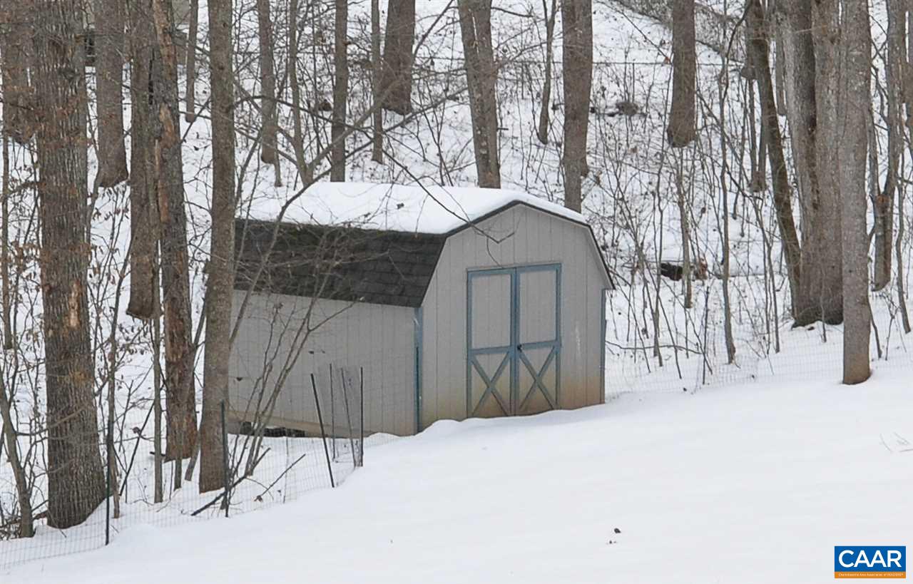 335 Larkspur Road Ruckersville, VA 22968 - Photo 26 of 31 a view of a backyard