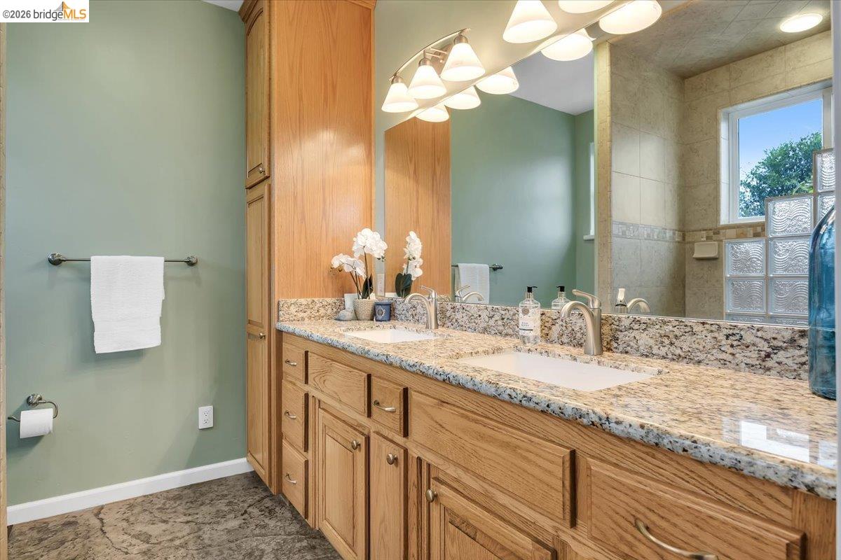 18180 Robin Ridge Road Sonora, CA 95370 - Photo 34 of 88