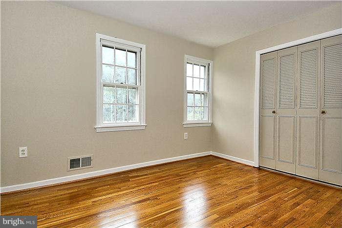 1424 Winding Waye Lane Silver Spring, MD 20902 - Photo 21 of 29 Bedroom