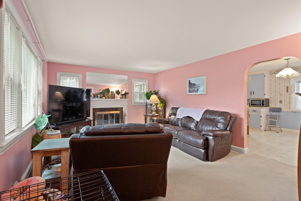 12 Stangus Road Lynn, MA 01905 - Photo 7 of 30