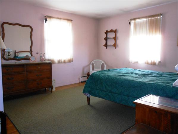 124-126 Nonantum Road Newton, MA 02458 - Photo 14 of 19 Gallery Image 14