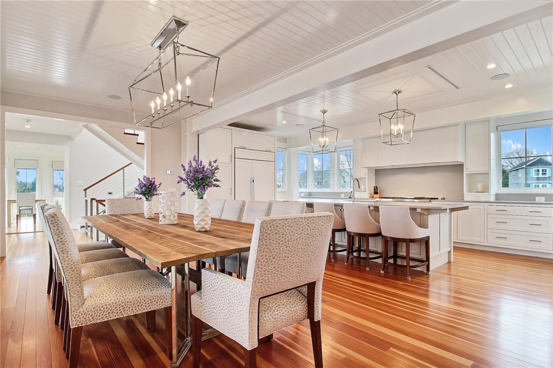 111 Avondale Road Westerly, RI 02891 - Photo 23 of 50