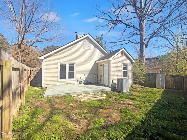 $366,000 | 307 Wax Myrtle Court, Cary, NC 27513