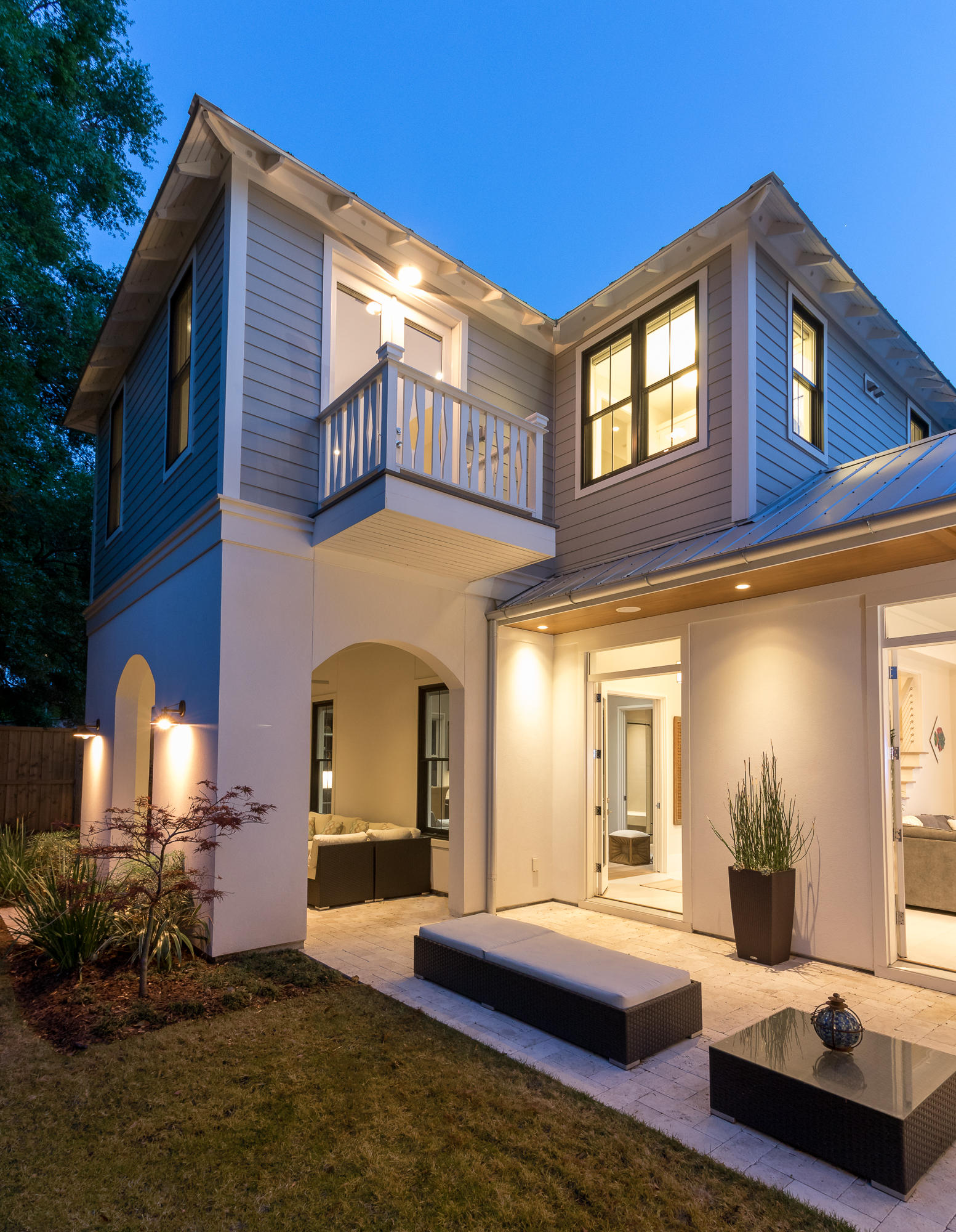 105 May Lane Mount Pleasant, SC 29464 - Photo 5 of 33 2-Twilight-FULL