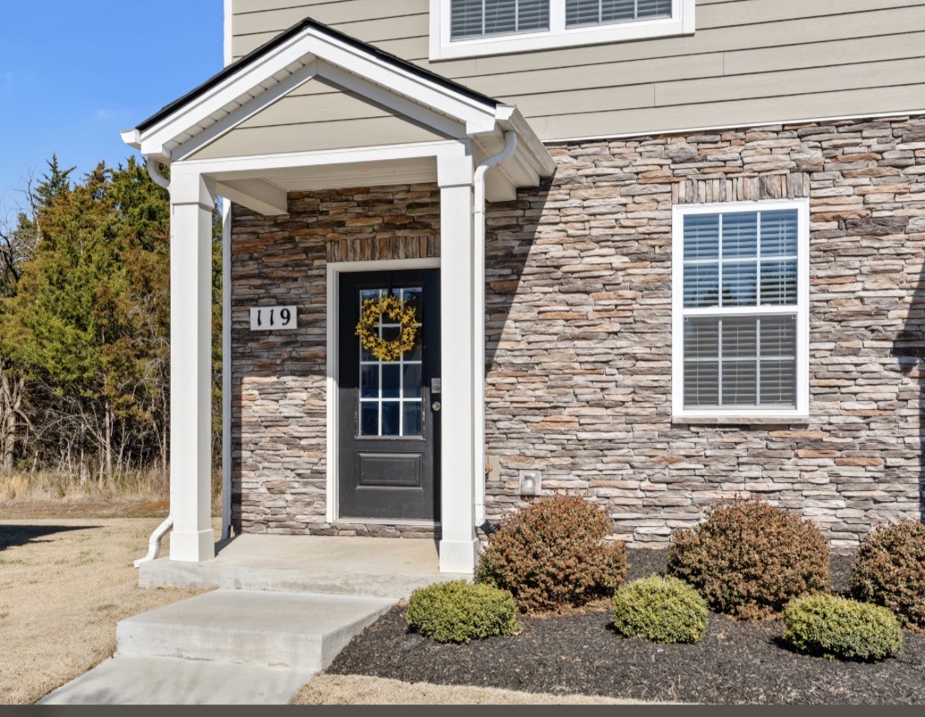 119 Cecil Road Lebanon, TN 37087 - Photo 2 of 25