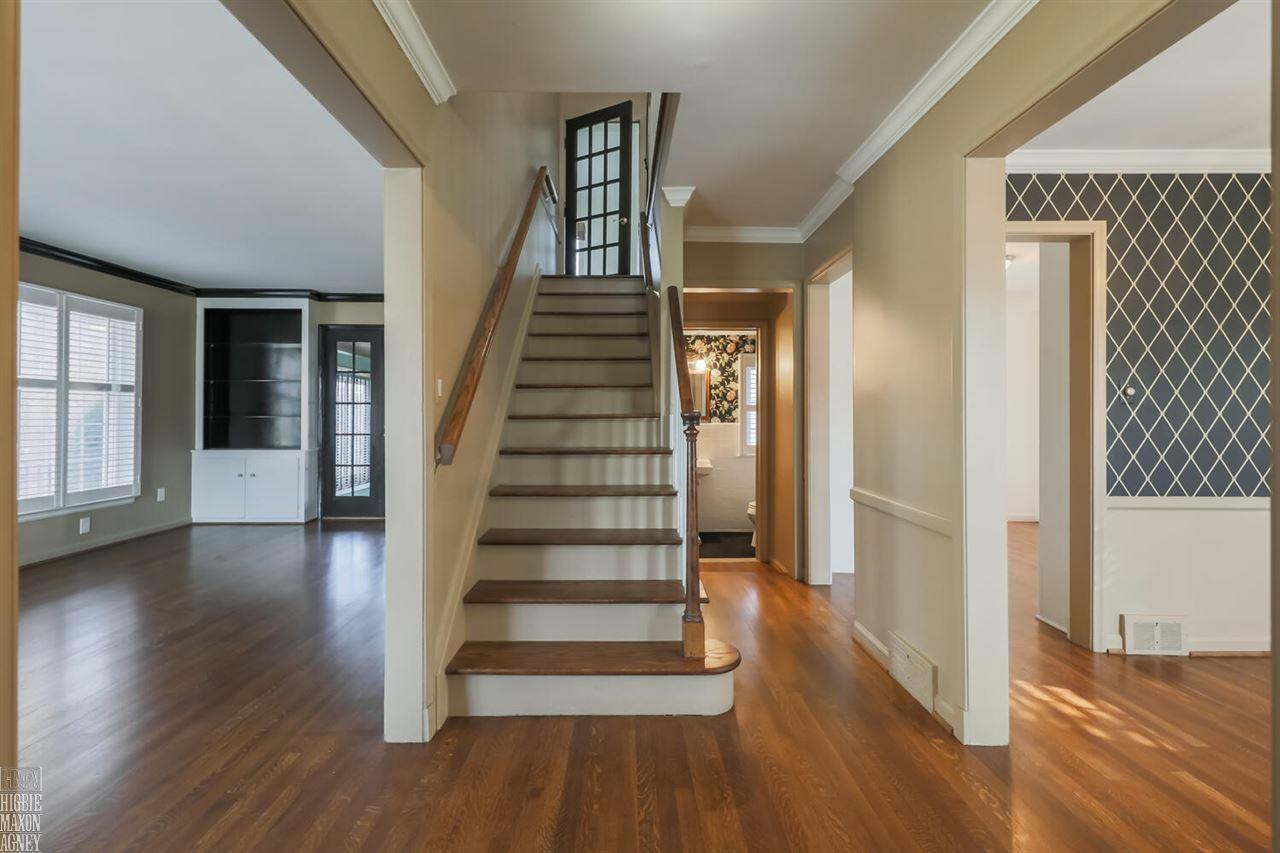 162 Fisher Road Grosse Pointe Farms, MI 48230 - Photo 2 of 39