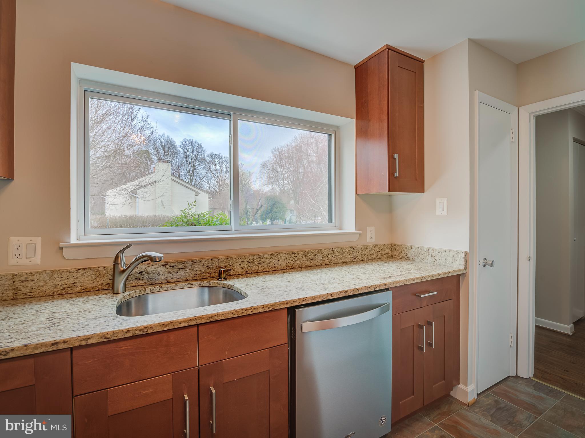 2058 Golf Course Drive Reston, VA 20191 - Photo 12 of 60