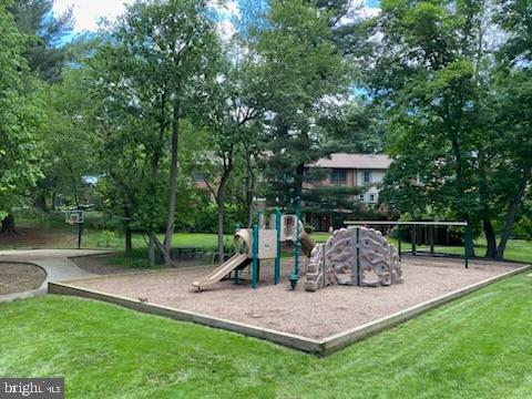 2058 Golf Course Drive Reston, VA 20191 - Photo 59 of 60