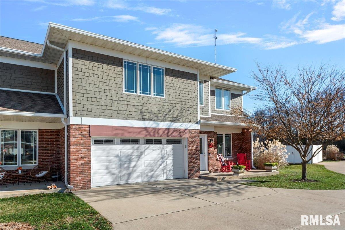 9 Waters Edge Boulevard, Unit 1 Springfield, IL 62712 - Photo 2 of 50