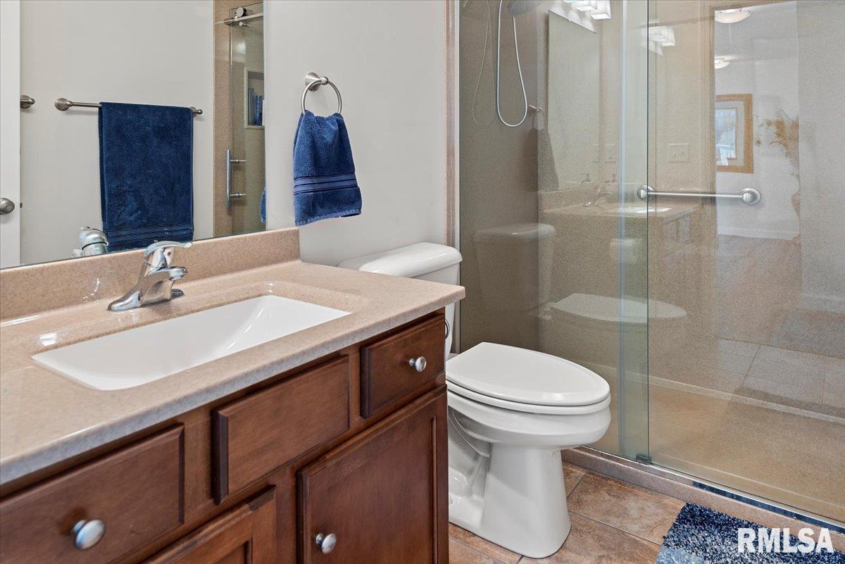 9 Waters Edge Boulevard, Unit 1 Springfield, IL 62712 - Photo 29 of 50