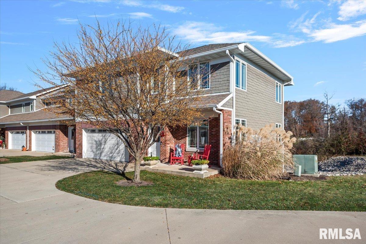 9 Waters Edge Boulevard, Unit 1 Springfield, IL 62712 - Photo 3 of 50