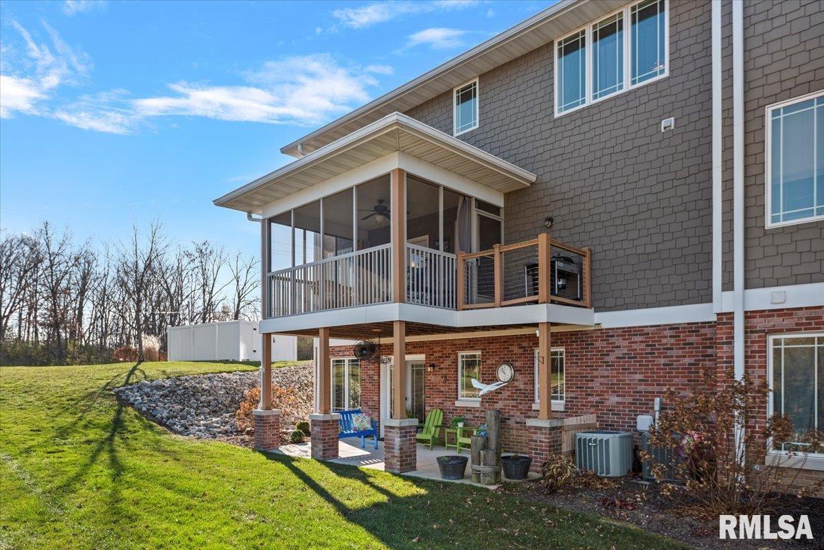 9 Waters Edge Boulevard, Unit 1 Springfield, IL 62712 - Photo 42 of 50