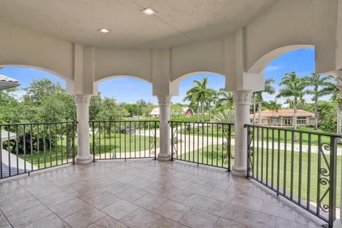 $4,450,000 | 11600 Northwest 8th Street, Plantation, FL 33325