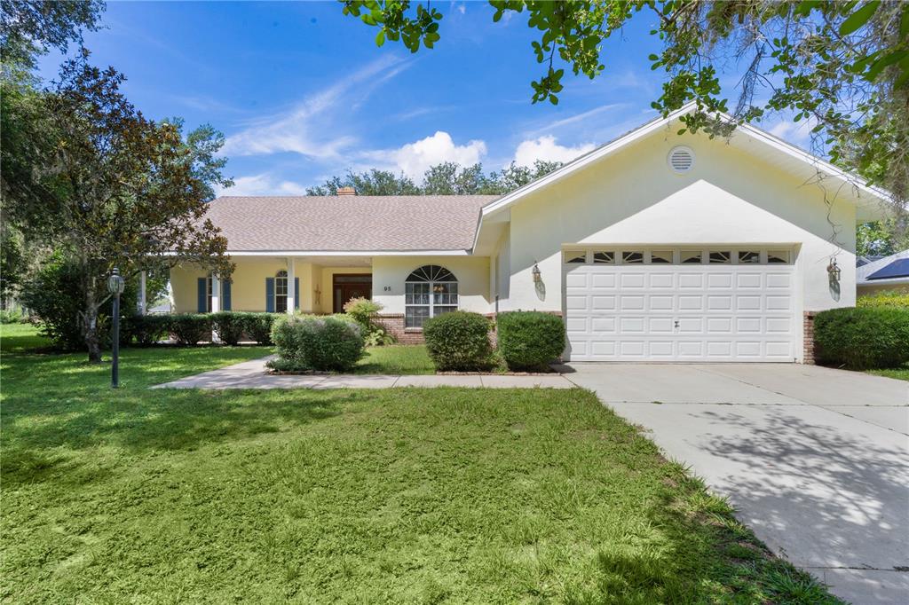 95 Hickory Loop Ocala, FL 34472 - Photo 1 of 56 Gallery Image 1