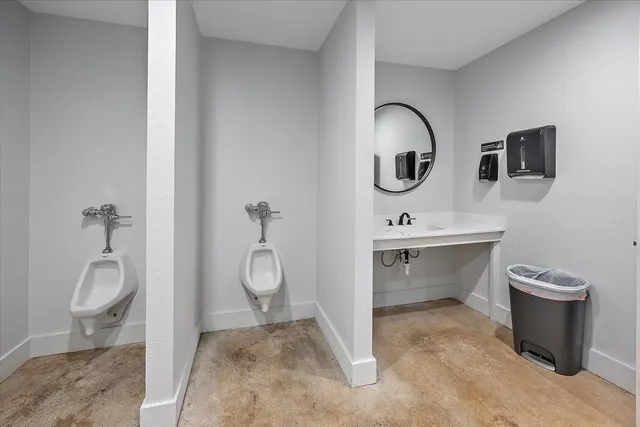 $1,400,000 | 7905 Highway 59, Nacogdoches, TX 75964