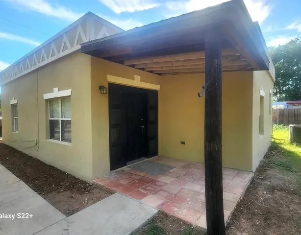 $1,275 | 502 Wise Street, Newark, TX 76071