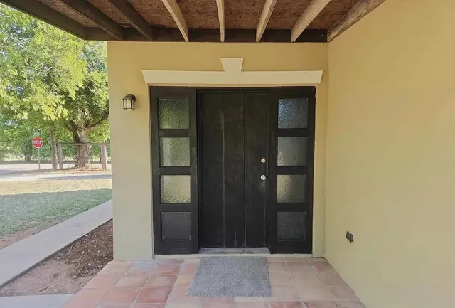 $1,275 | 502 Wise Street, Newark, TX 76071