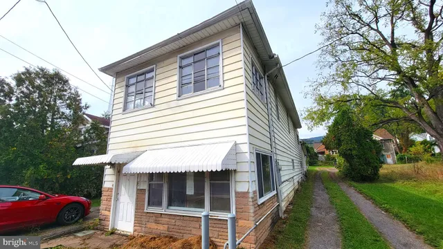 $74,900 | 1073 National Highway, La Vale, MD 21502