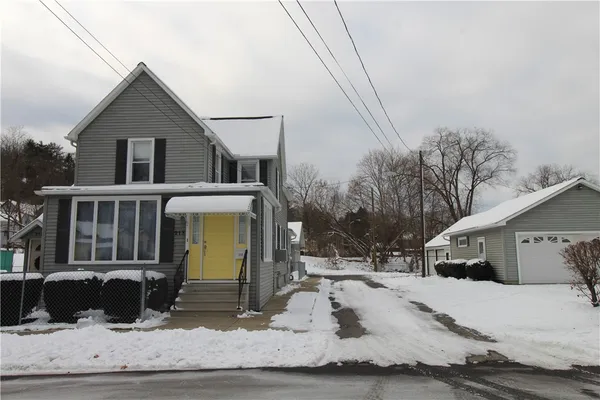 $1,700 | 213-215 Conhocton Street, Corning, NY 14830