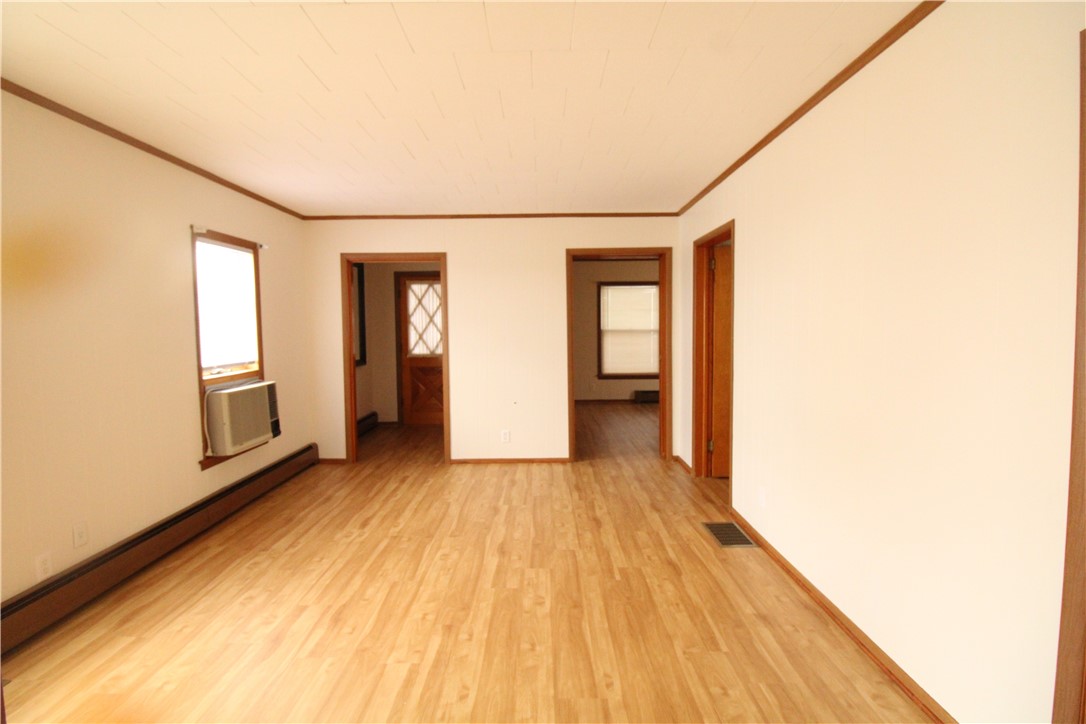 213-215 Conhocton Street Corning, NY 14830 - Photo 4 of 20