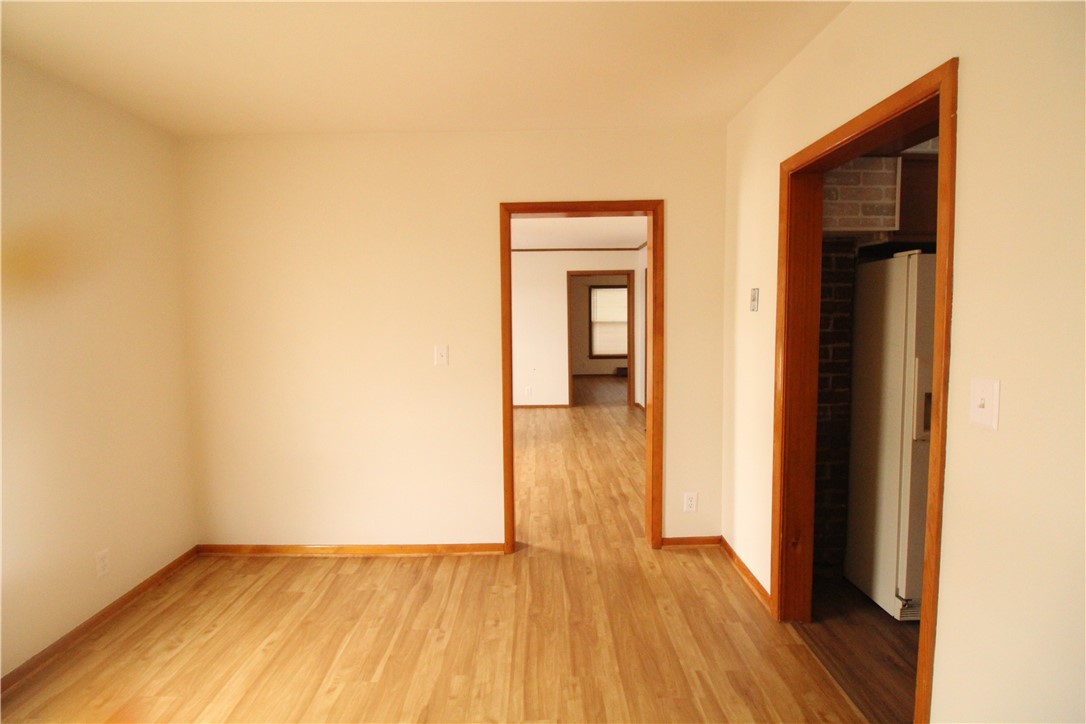 213-215 Conhocton Street Corning, NY 14830 - Photo 5 of 20