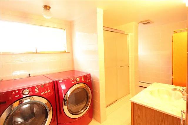 $1,550 | 213-215 Conhocton Street, Corning, NY 14830