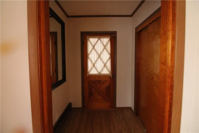 $1,550 | 213-215 Conhocton Street, Corning, NY 14830