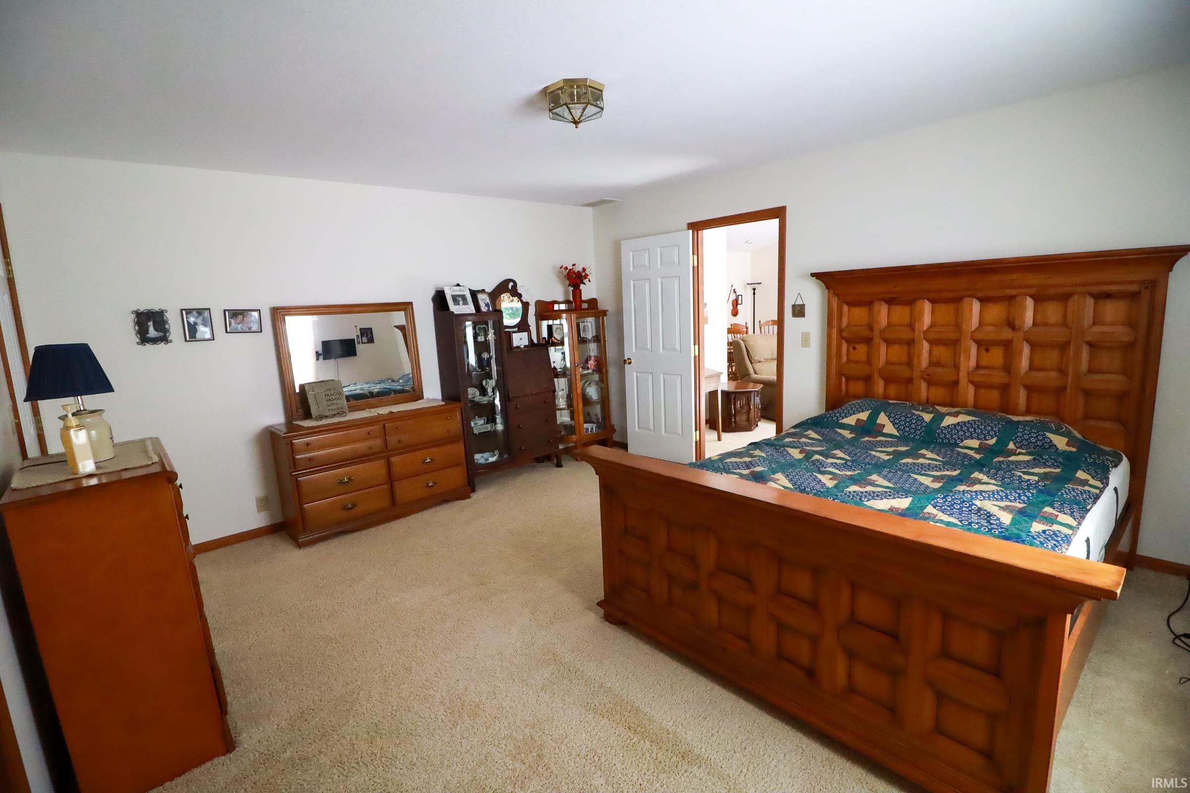 1936 Hunter's Ridge Drive Huntington, IN 46750 - Photo 11 of 20 Gallery Image 11