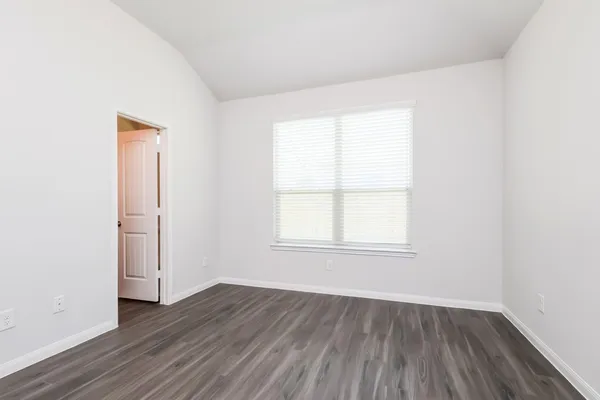 $2,115 | 3619 Spy Glass Hill Drive, Montgomery, TX 77356