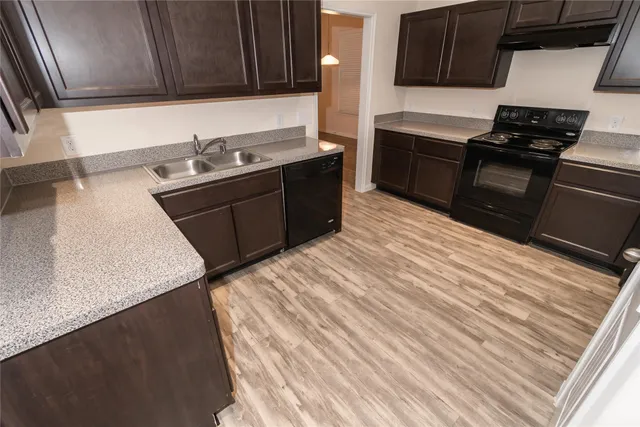 $2,115 | 3619 Spy Glass Hill Drive, Montgomery, TX 77356