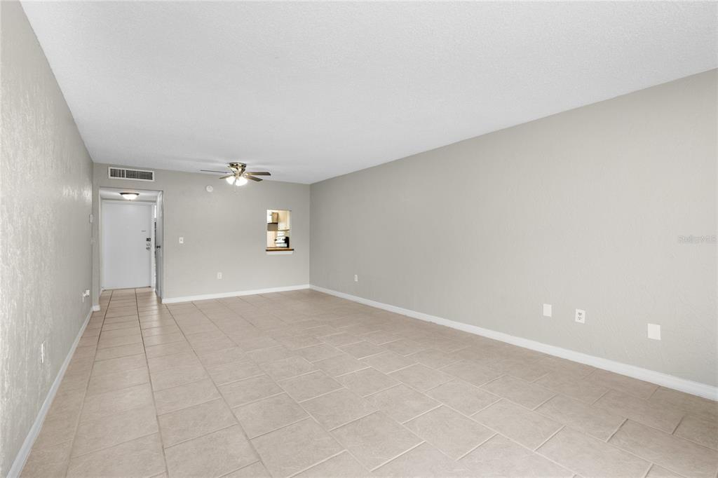717 Southwest 75th Street, Unit 104 Gainesville, FL 32607 - Photo 13 of 18
