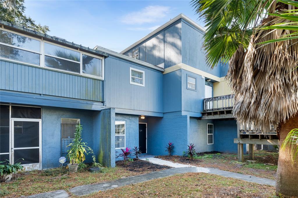 717 Southwest 75th Street, Unit 104 Gainesville, FL 32607 - Photo 15 of 18