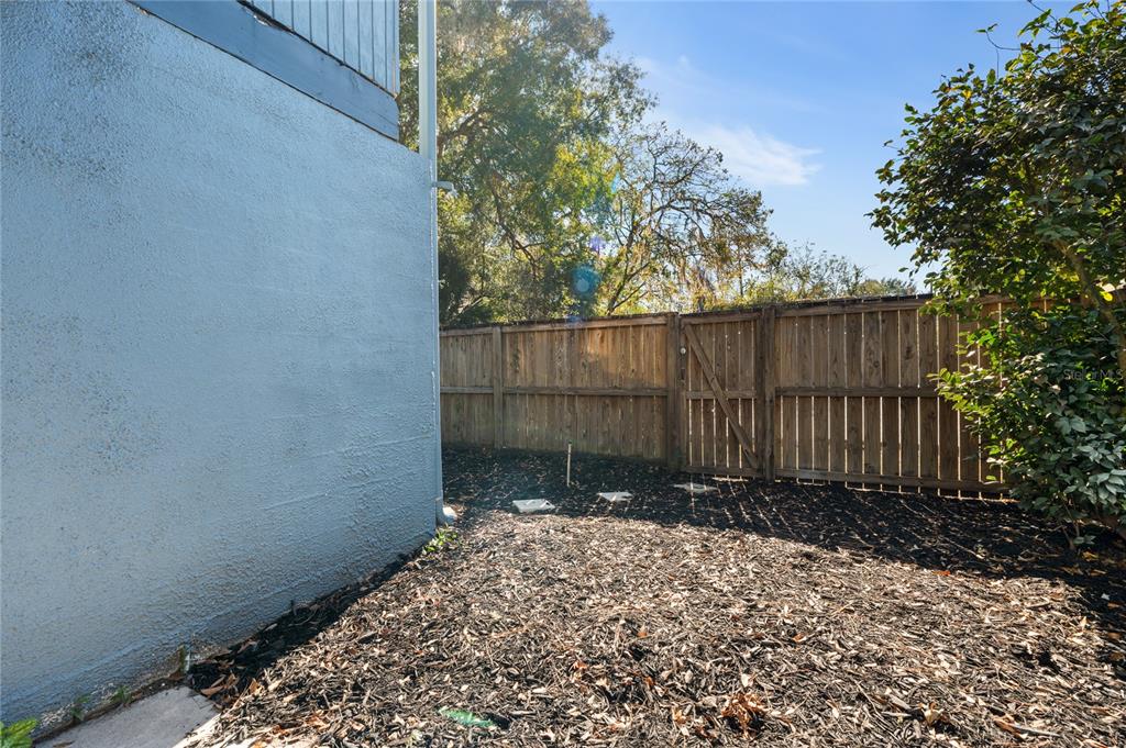 717 Southwest 75th Street, Unit 104 Gainesville, FL 32607 - Photo 17 of 18