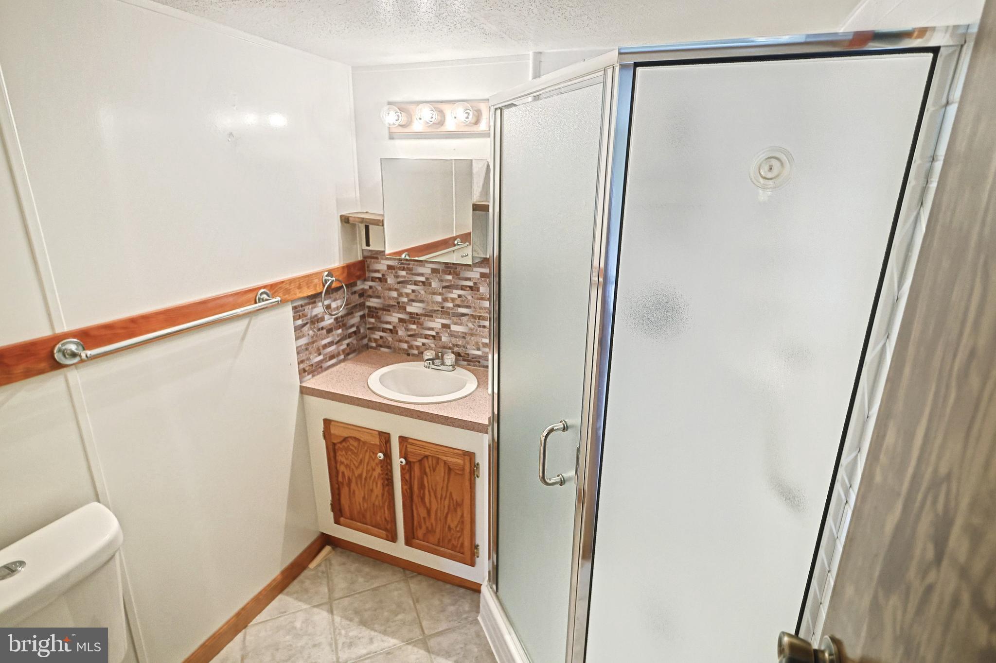 4090 East Berlin Road Thomasville, PA 17364 - Photo 22 of 39 Gallery Image 22