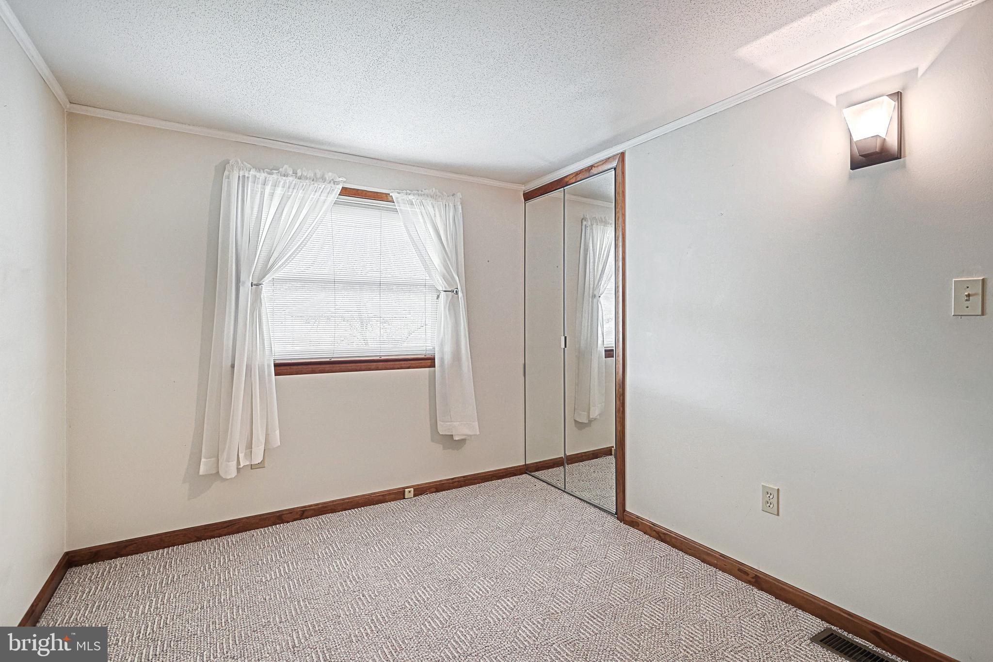 4090 East Berlin Road Thomasville, PA 17364 - Photo 25 of 39 Gallery Image 25
