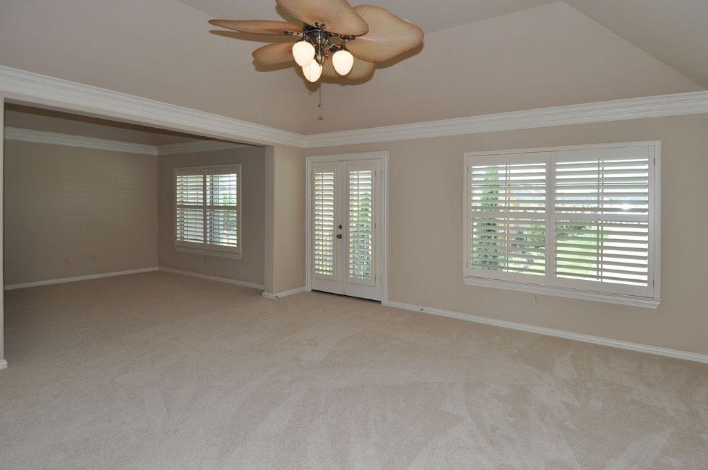 2055 Spring Cedar Lane Houston, TX 77077 - Photo 12 of 26