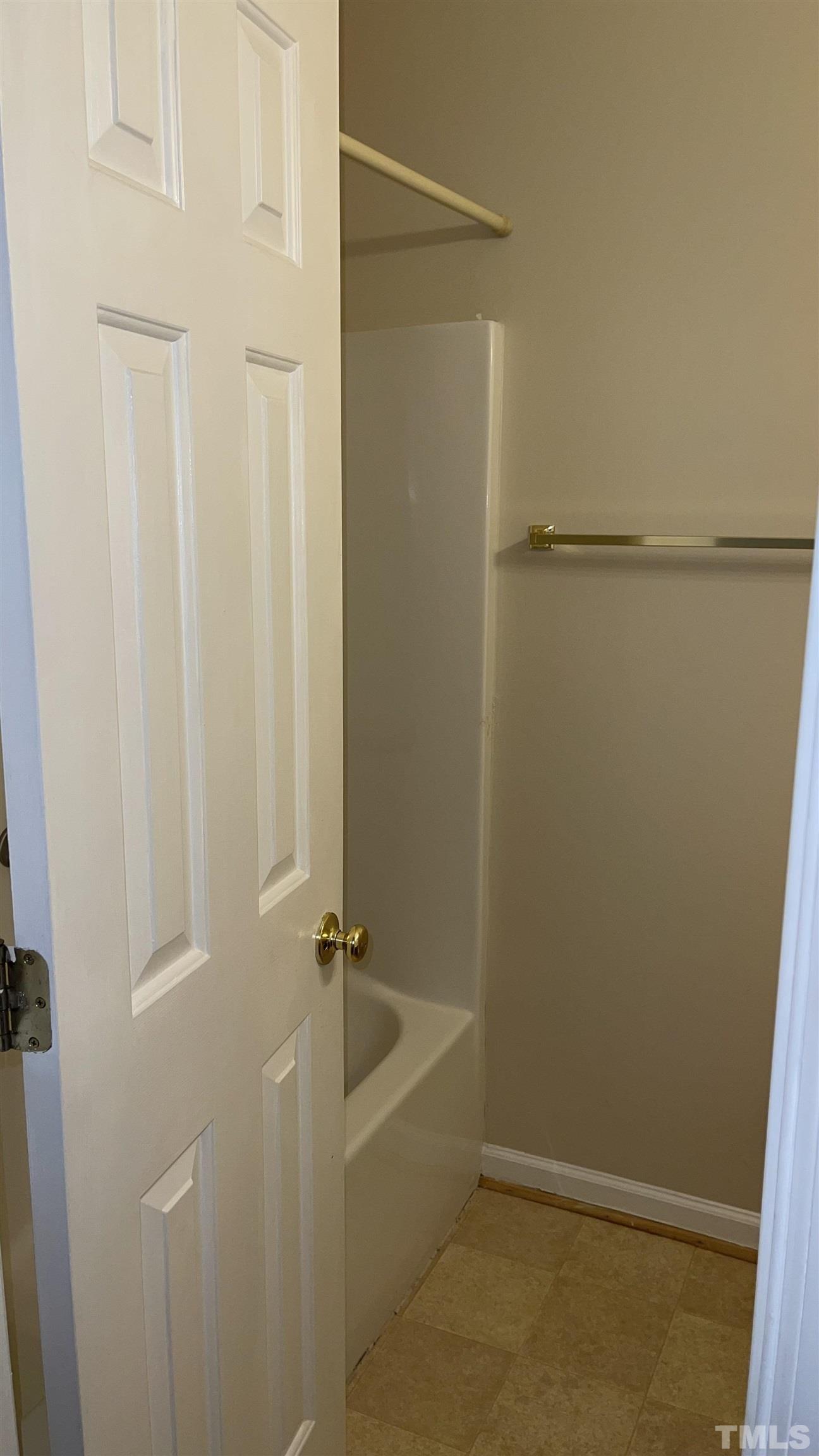 1923 Collier Road Durham, NC 27707 - Photo 6 of 15 Gallery Image 6