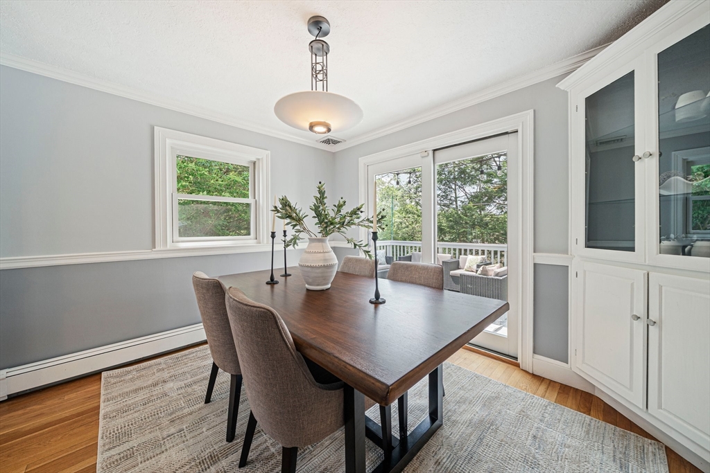 37 Baker Avenue Lexington, MA 02421 - Photo 7 of 38 Gallery Image 7