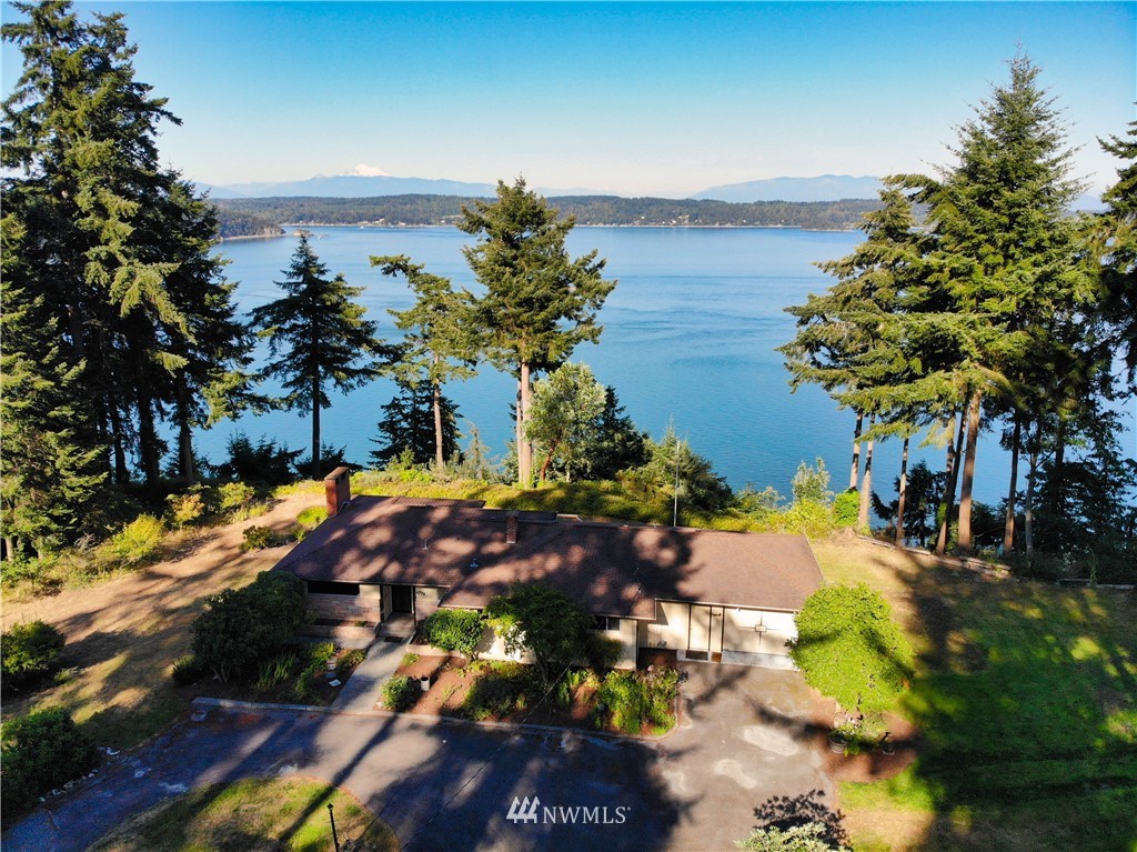 4774 North Jones Road Oak Harbor, WA 98277 - Photo 3 of 39 Gallery Image 3