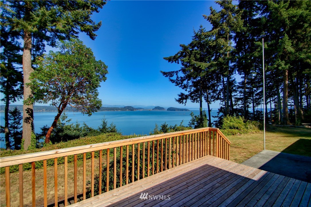 4774 North Jones Road Oak Harbor, WA 98277 - Photo 5 of 39 Gallery Image 5