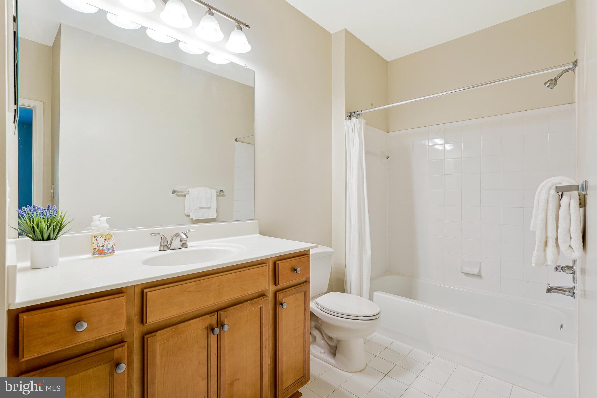1505 North Point Drive, Unit 203 Reston, VA 20194 - Photo 17 of 25 Gallery Image 17