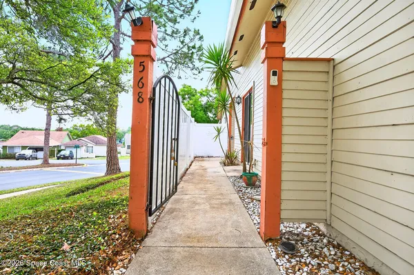 $318,000 | 568 Abington Court, Apopka, FL 32703