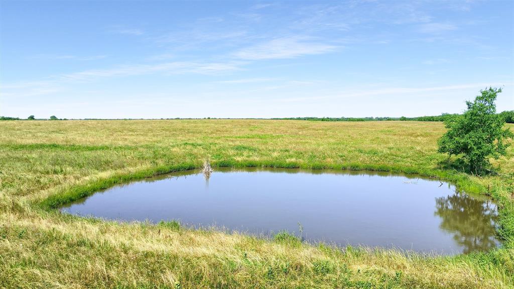 105 A Spalding Road Whitesboro, TX 76273 - Photo 24 of 30 a view of an ocean with beach