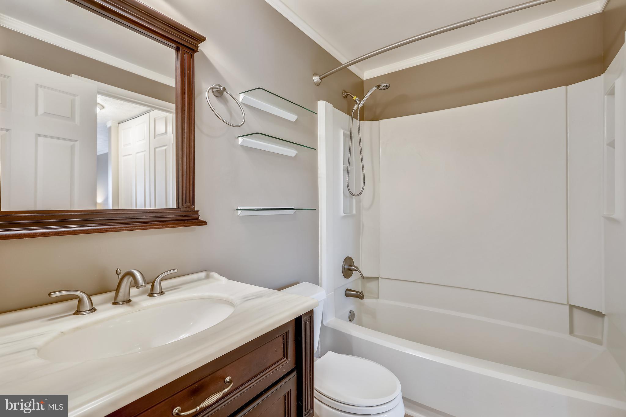 7 Farmcrest Court Silver Spring, MD 20905 - Photo 25 of 42 Updated Full Bath on the Upper Level