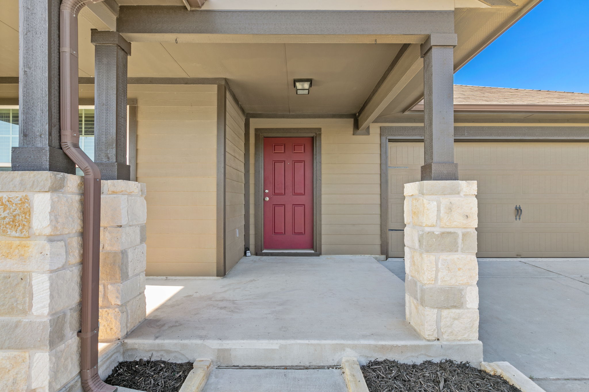 725 Liard River Road Hutto, TX 78634 - Photo 3 of 27
