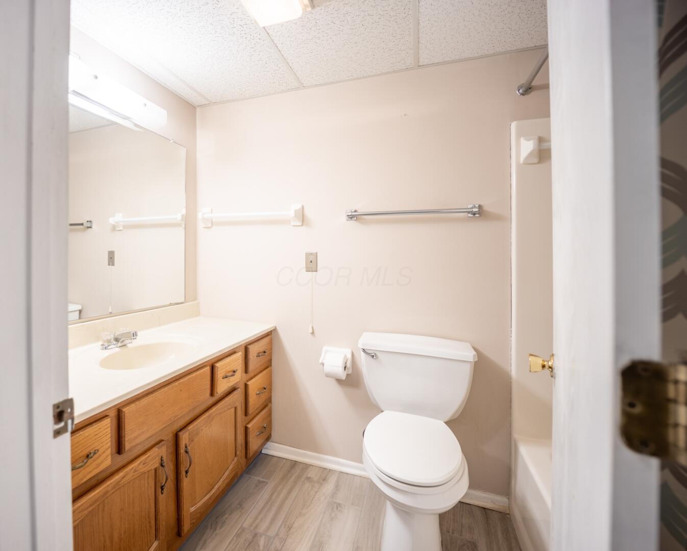 4143 Karl Road, Unit 114 Columbus, OH 43224 - Photo 17 of 38 _CP_4544-HDR (Large)