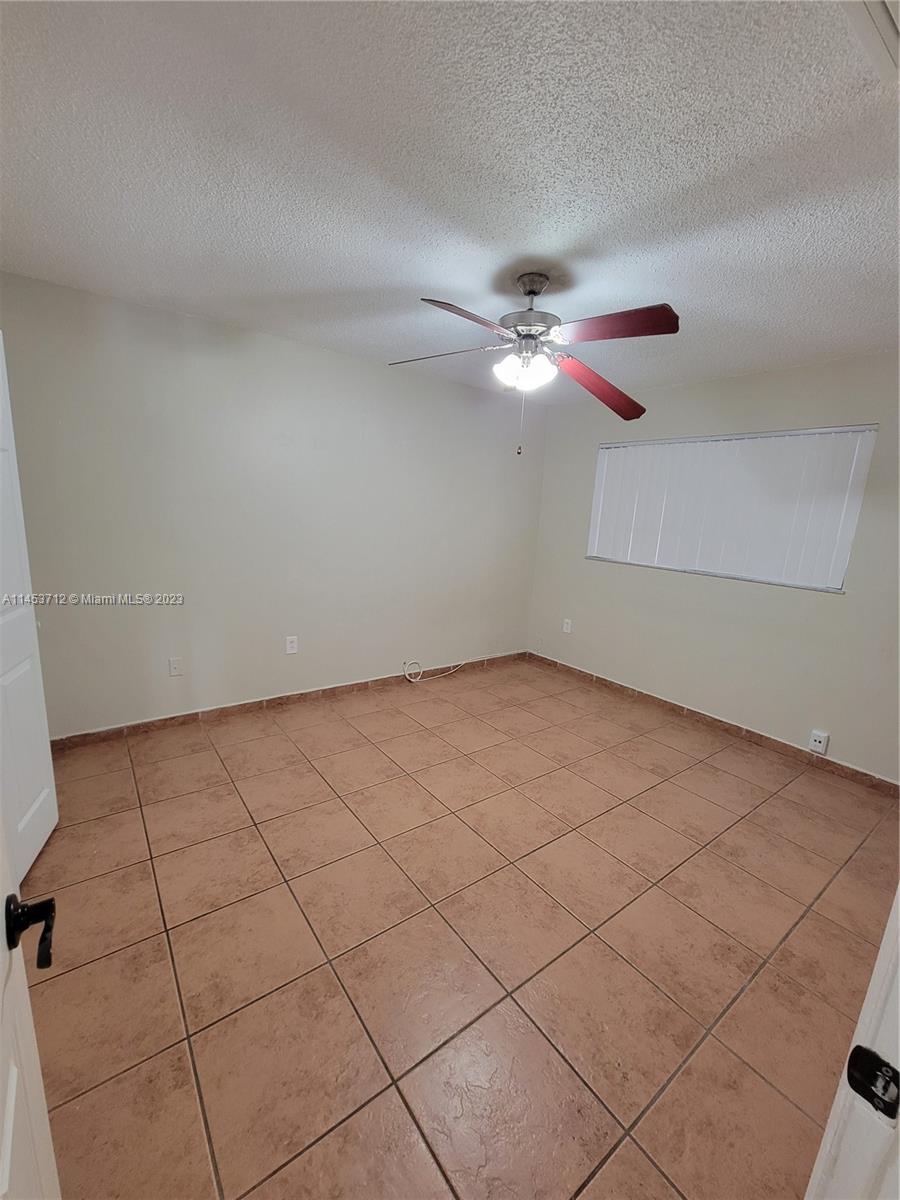3192 Southwest 25th Terrace, Unit 3190 Miami, FL 33133 - Photo 5 of 9