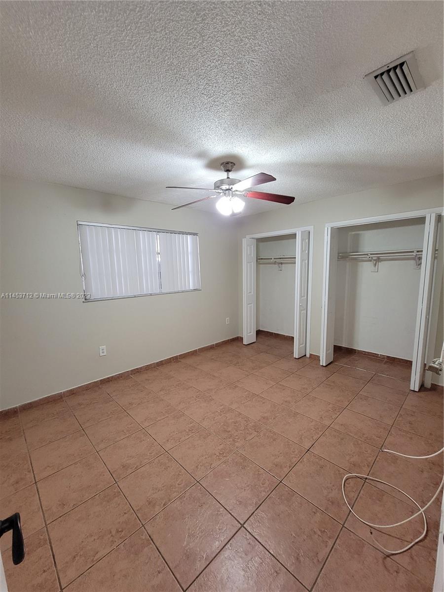 3192 Southwest 25th Terrace, Unit 3190 Miami, FL 33133 - Photo 6 of 9