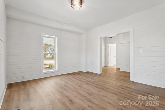 $399,000 | 828 North Main Street, Mount Pleasant, NC 28124